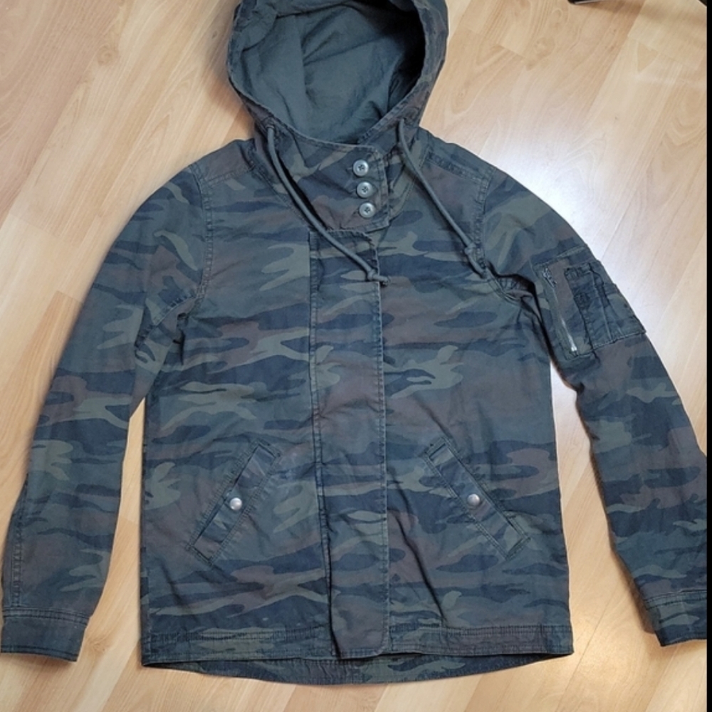 American Eagle Outfitters Camo Jacket with LOVE Embroidery